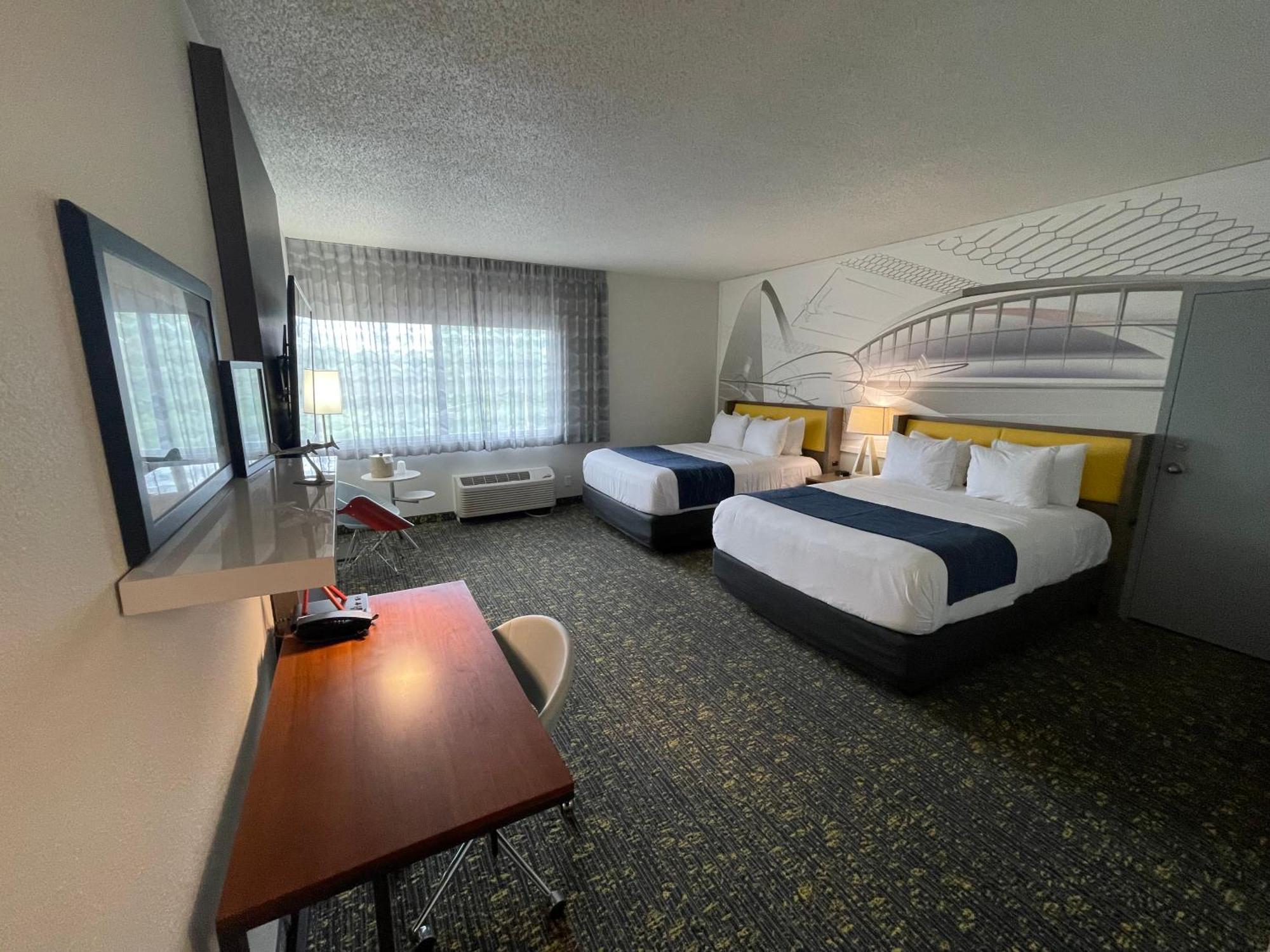 Saint Louis Airport Hotel Woodson Terrace Exterior foto